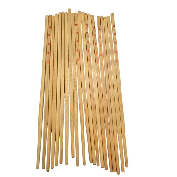 Set Of 20 Bamboo Chopsticks With Chinese Characters - Picture 1 of 3